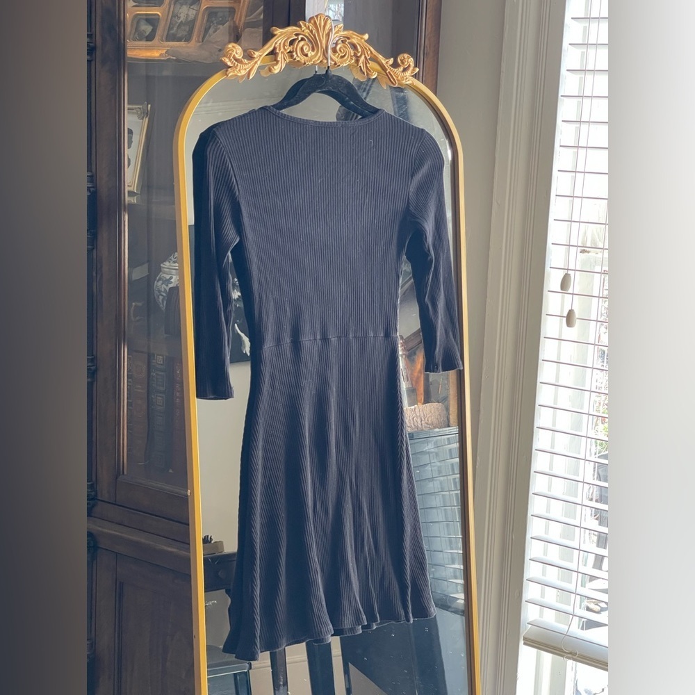 Amour Vert Square Neck black long-sleeved ribbed mini dress
